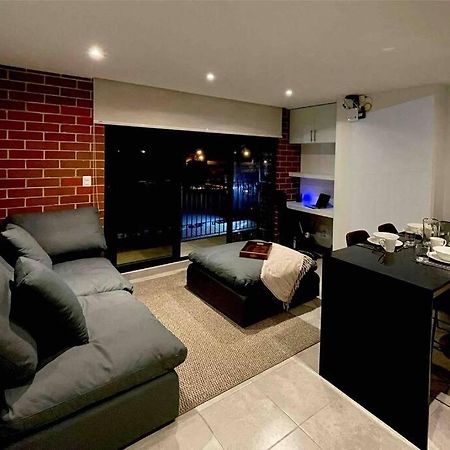Lovely 1 Bedroom Unit With Free Parking Modra Zone 4 Ville de Guatemala Extérieur photo