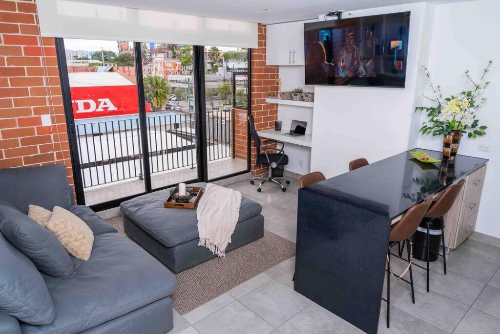 Lovely 1 Bedroom Unit With Free Parking Modra Zone 4 Ville de Guatemala Extérieur photo