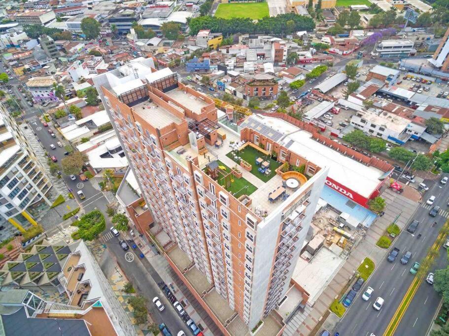 Lovely 1 Bedroom Unit With Free Parking Modra Zone 4 Ville de Guatemala Extérieur photo